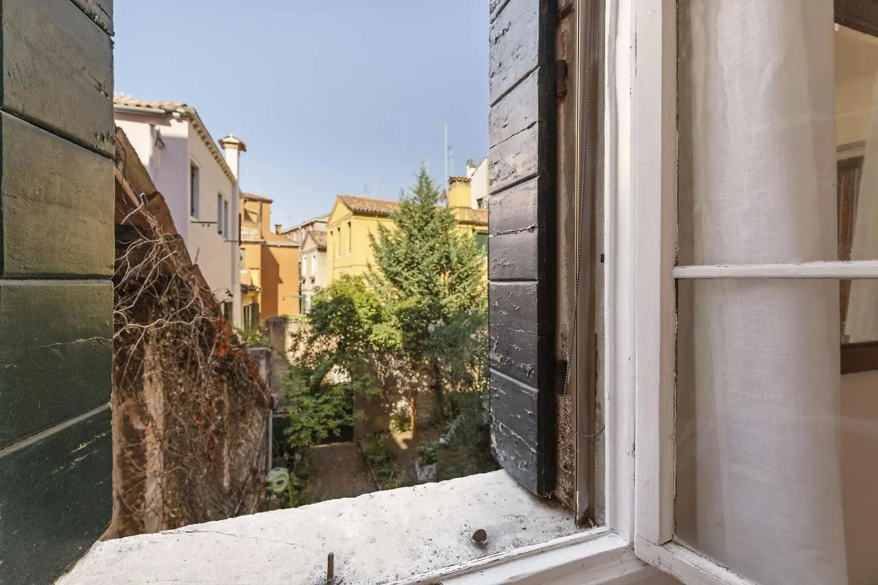 Residenza Centopietre - Dorsoduro By Wonderful Italy Wenecja 0*,