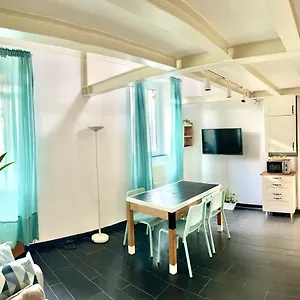 Cozy Loft Marina View Apartment Savona
