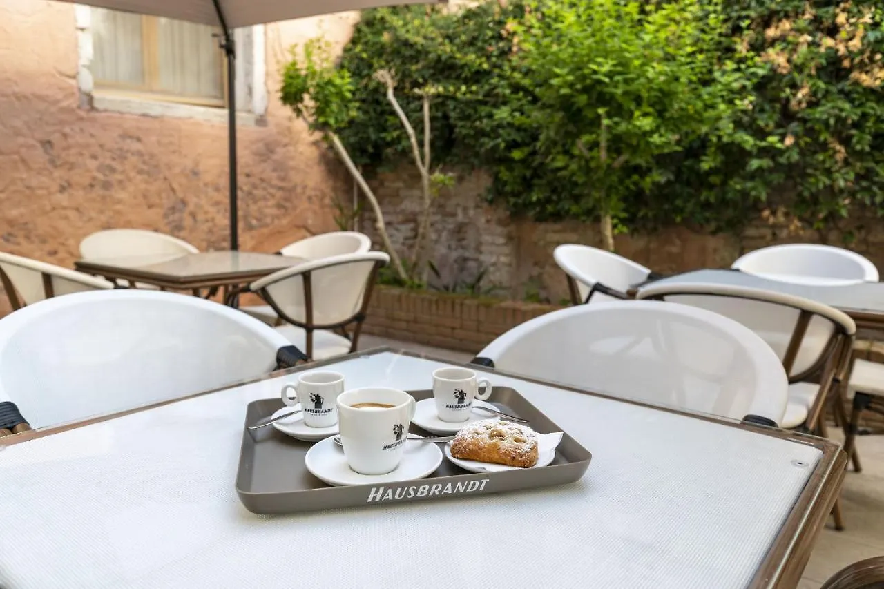 Residenza Centopietre - Dorsoduro By Wonderful Italy Venice