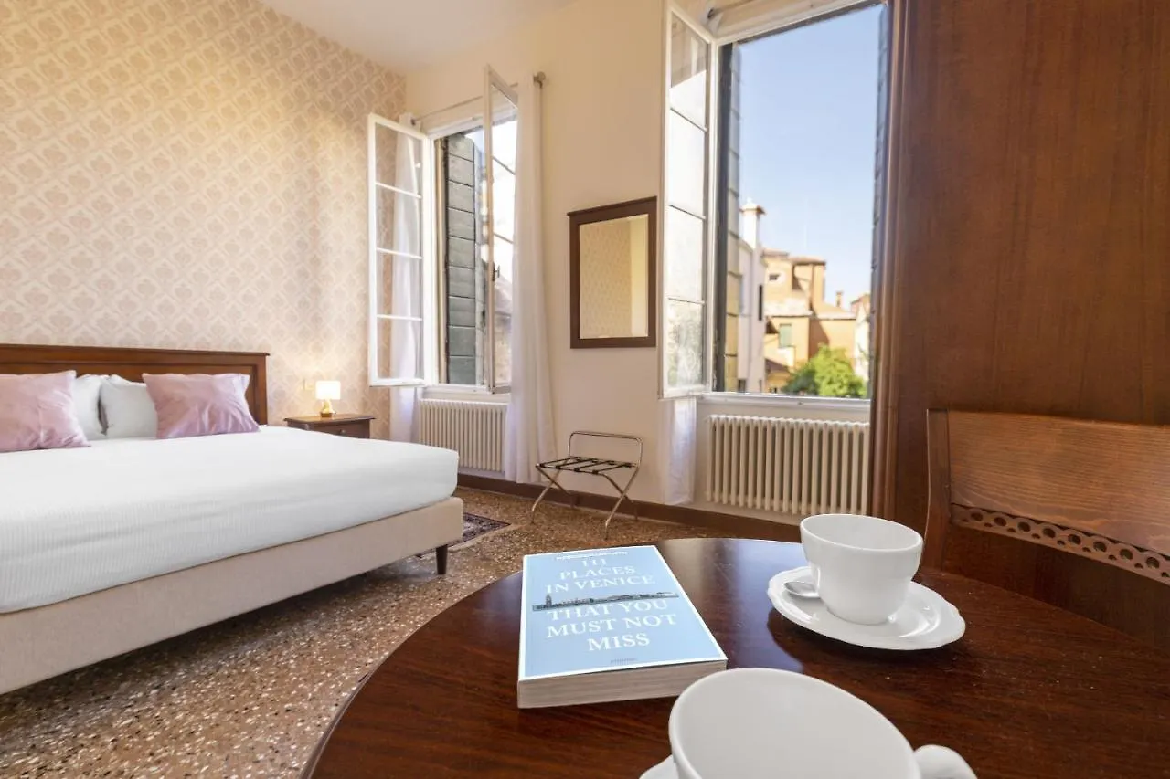 Residenza Centopietre - Dorsoduro By Wonderful Italy Venice 0*,  Italy