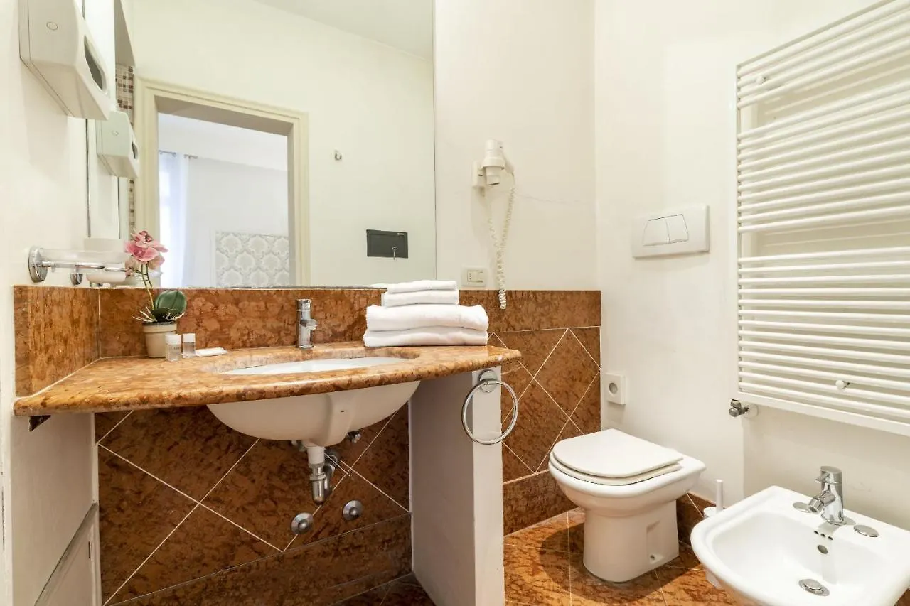 Residenza Centopietre - Dorsoduro By Wonderful Italy Venice 0*,