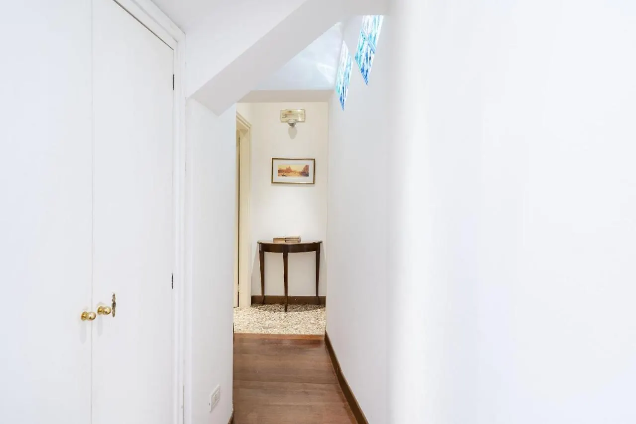 Residenza Centopietre - Dorsoduro By Wonderful Italy Venice 0*,