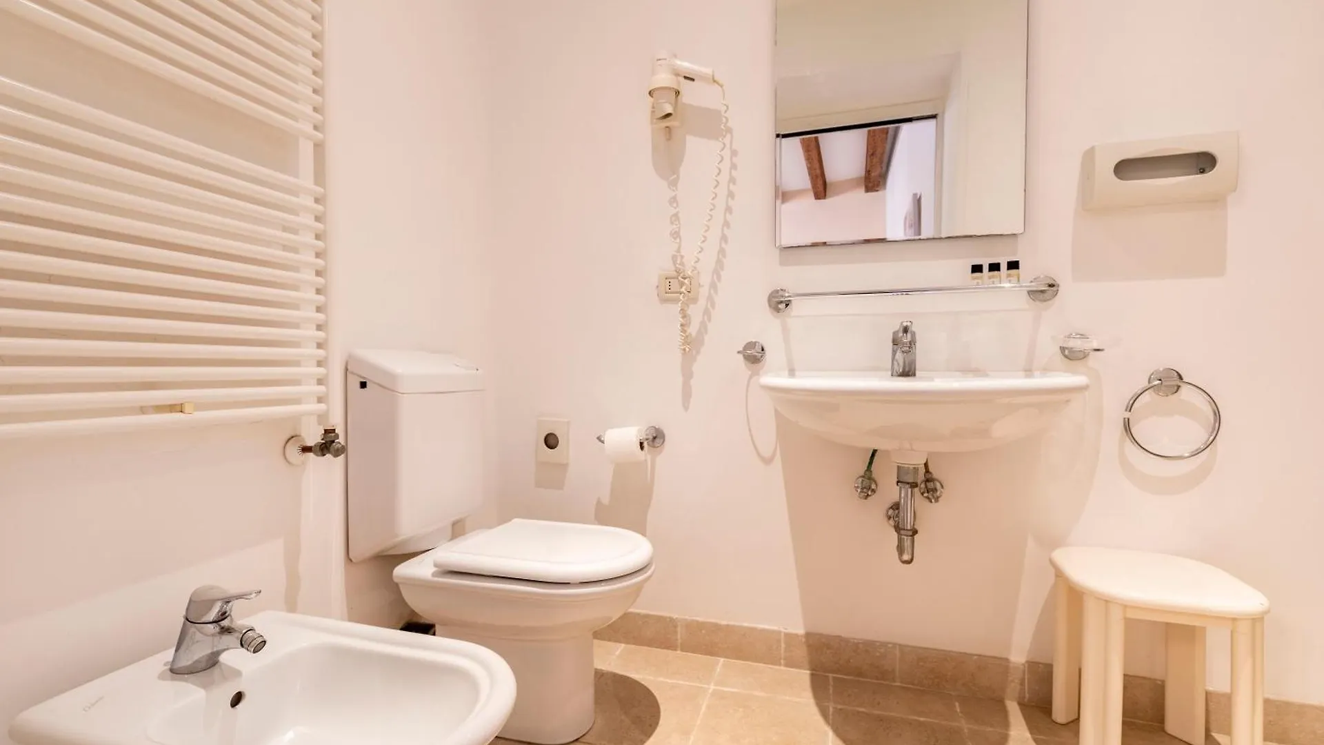 Residenza Centopietre - Dorsoduro By Wonderful Italy Venice Italy